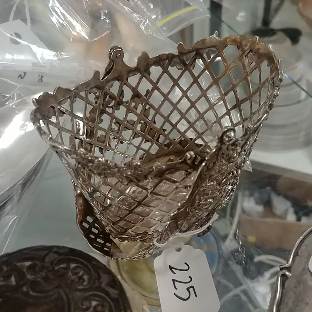 DUTCH SILVER 833 BASKET Image 1++