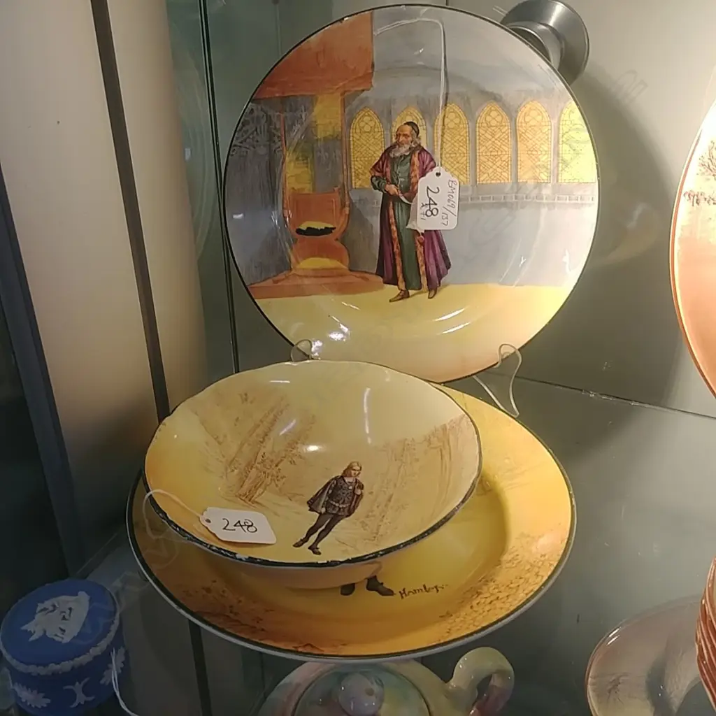 2 R/D DISHES + BOWL SHAKESPEARE Image 1++
