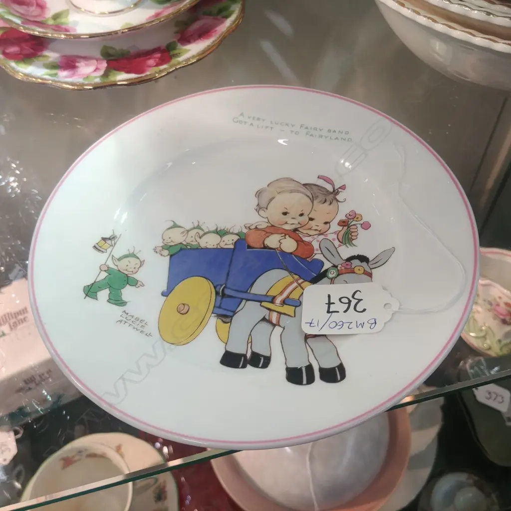 SHELLY MARY LUCY ATTWELL BABY PLATE Image 1++