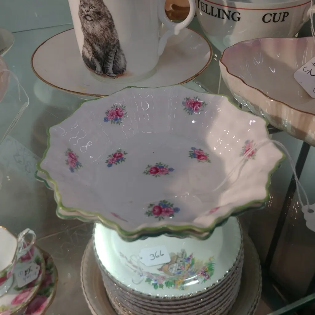 SHELLY 2 PIN TRAYS  Image 1++