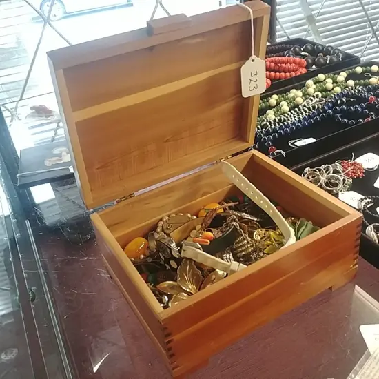 SMALL WOOD BOX COSTUME JEWELLERY