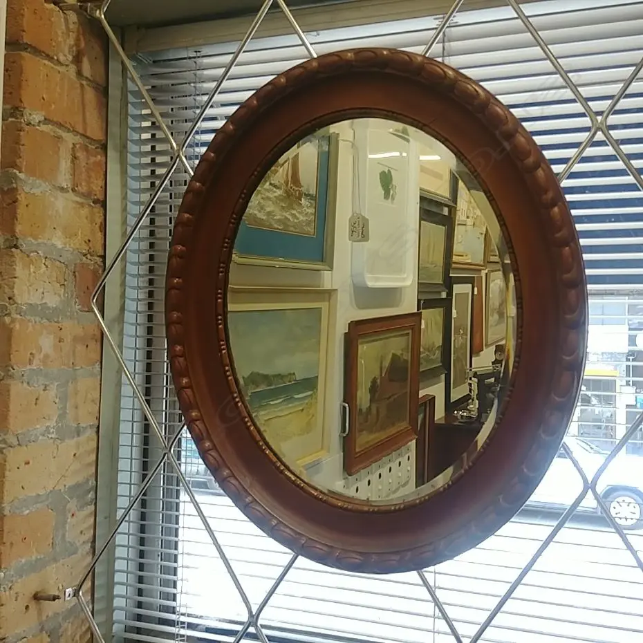 OVAL GILT WALL MIRROR Image 1++