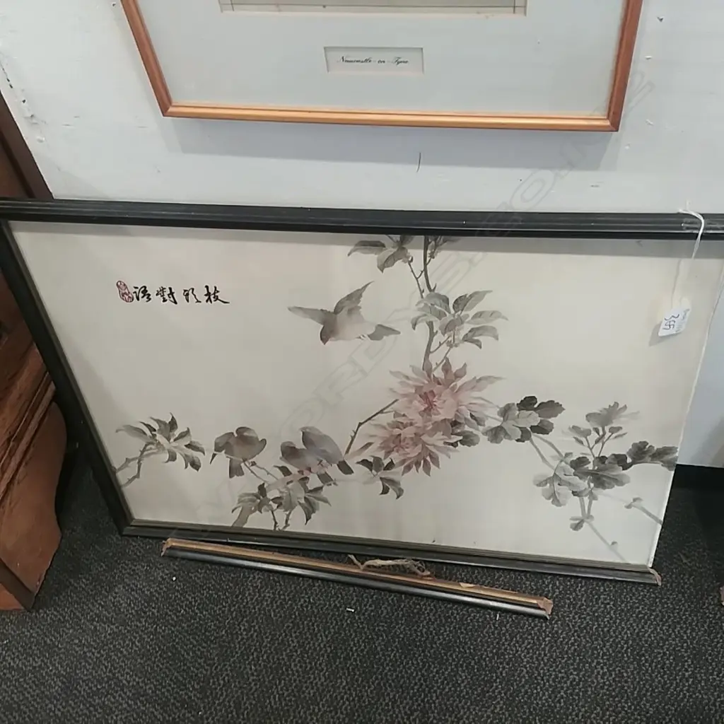 ORIENTAL SILK BIRD EMBROIDERY Image 1++