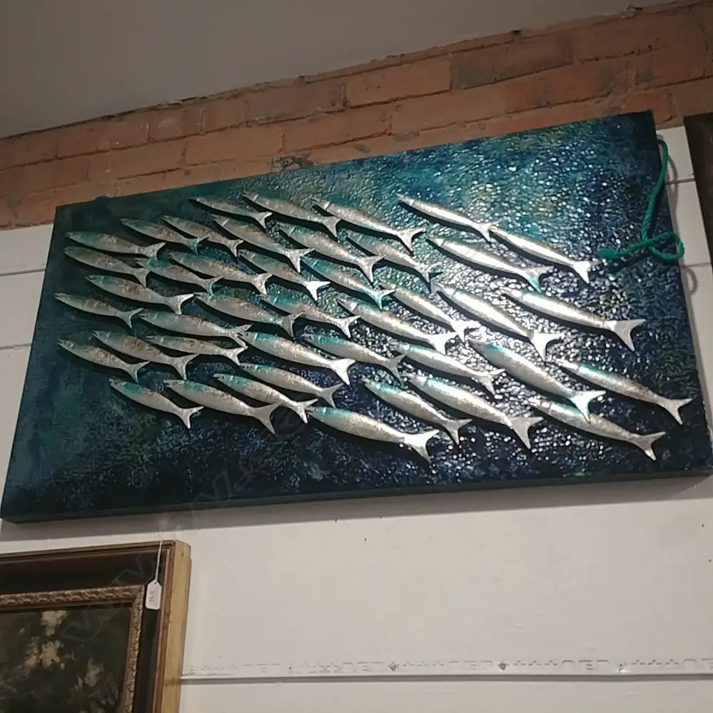 METAL FISH WALL SCULPTURE Image 1++