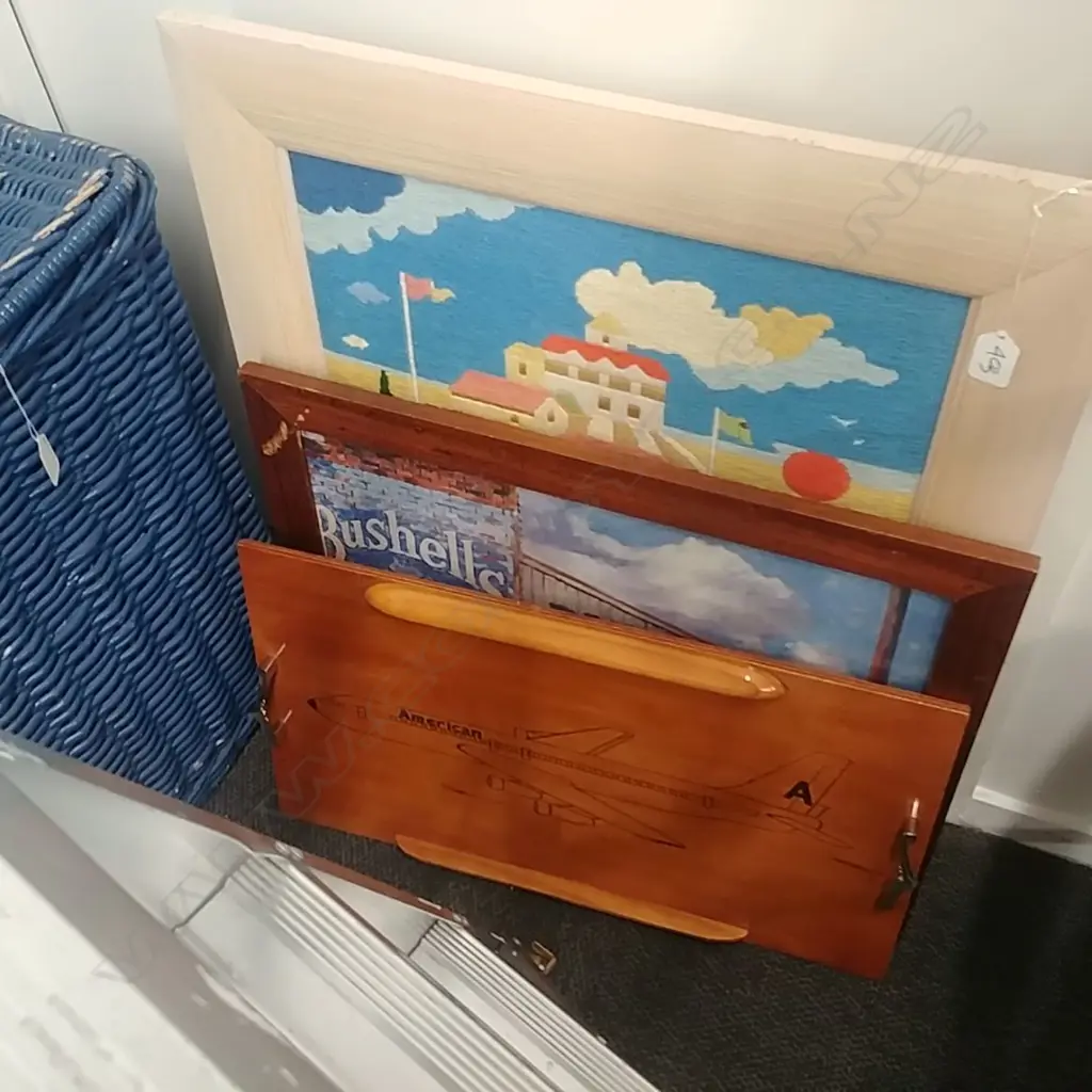 PRINT, WOVEN ARTWORK & PLANE ETCHED TRAY Image 1++