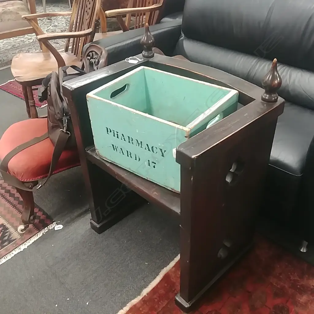 GOTHIC WOODEN CHAIR  Image 1++