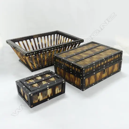 2 PORCUPINE QUILL BOXES+BASKET