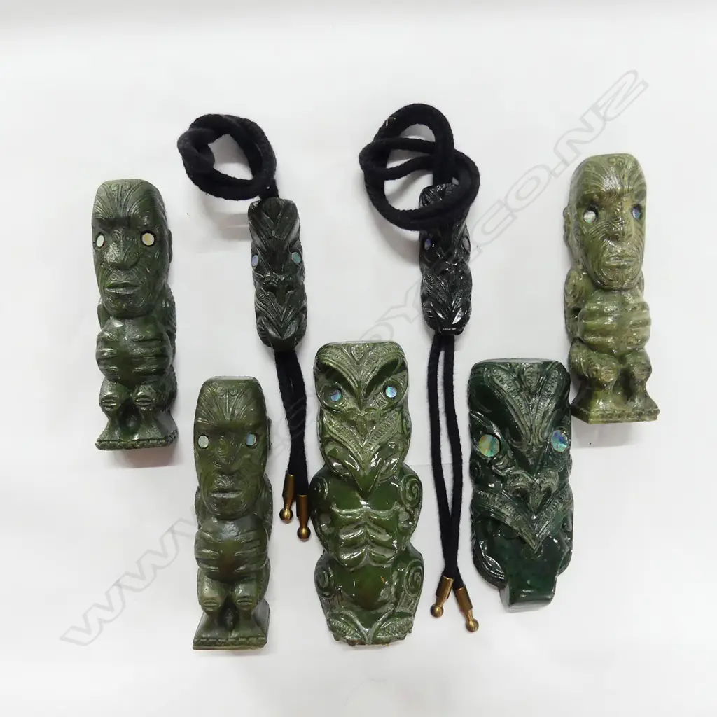 7  MAORI STYLIZED SML GREEN FIGURES Image 1++