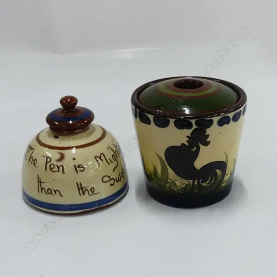 2 TORQUAY LIDDED PCES; INKWELL & "TOILET-TIDY"