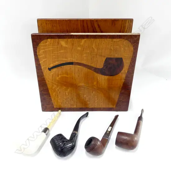1940/50'S OAK WALNUT INLAID PIPE STAND + 4 PIPES