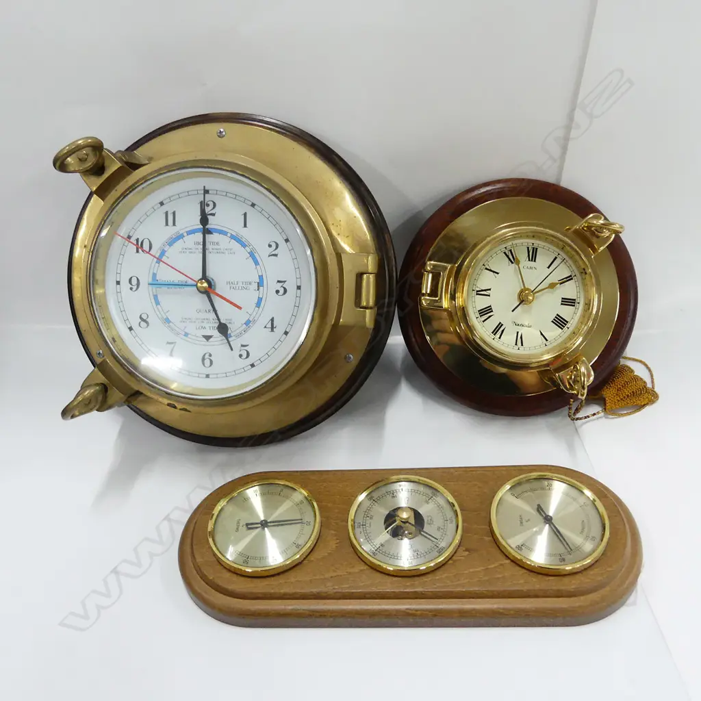 2 PORTHOLE CLOCKS + BAROMETER  Image 1++