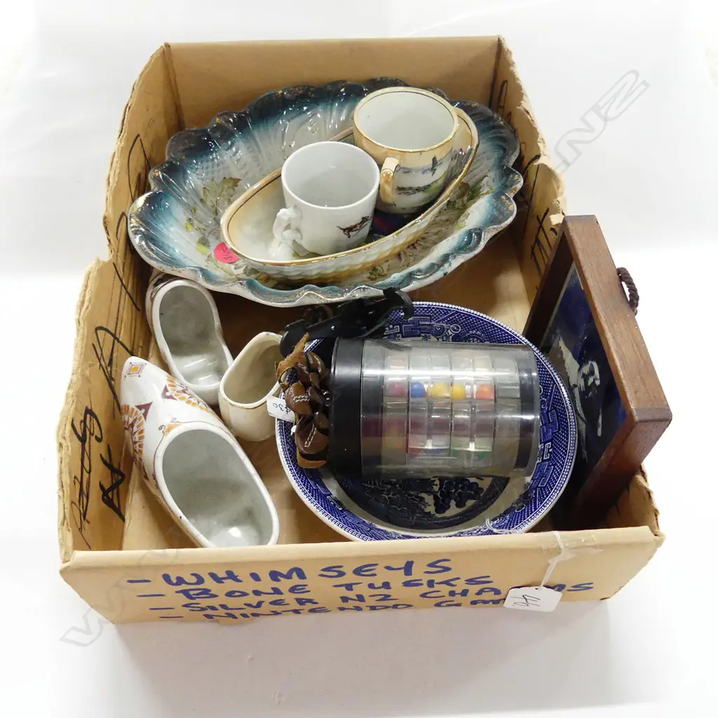 BOX OF CHINA CLOGS GRIMWADES PCES ETC Image 1++