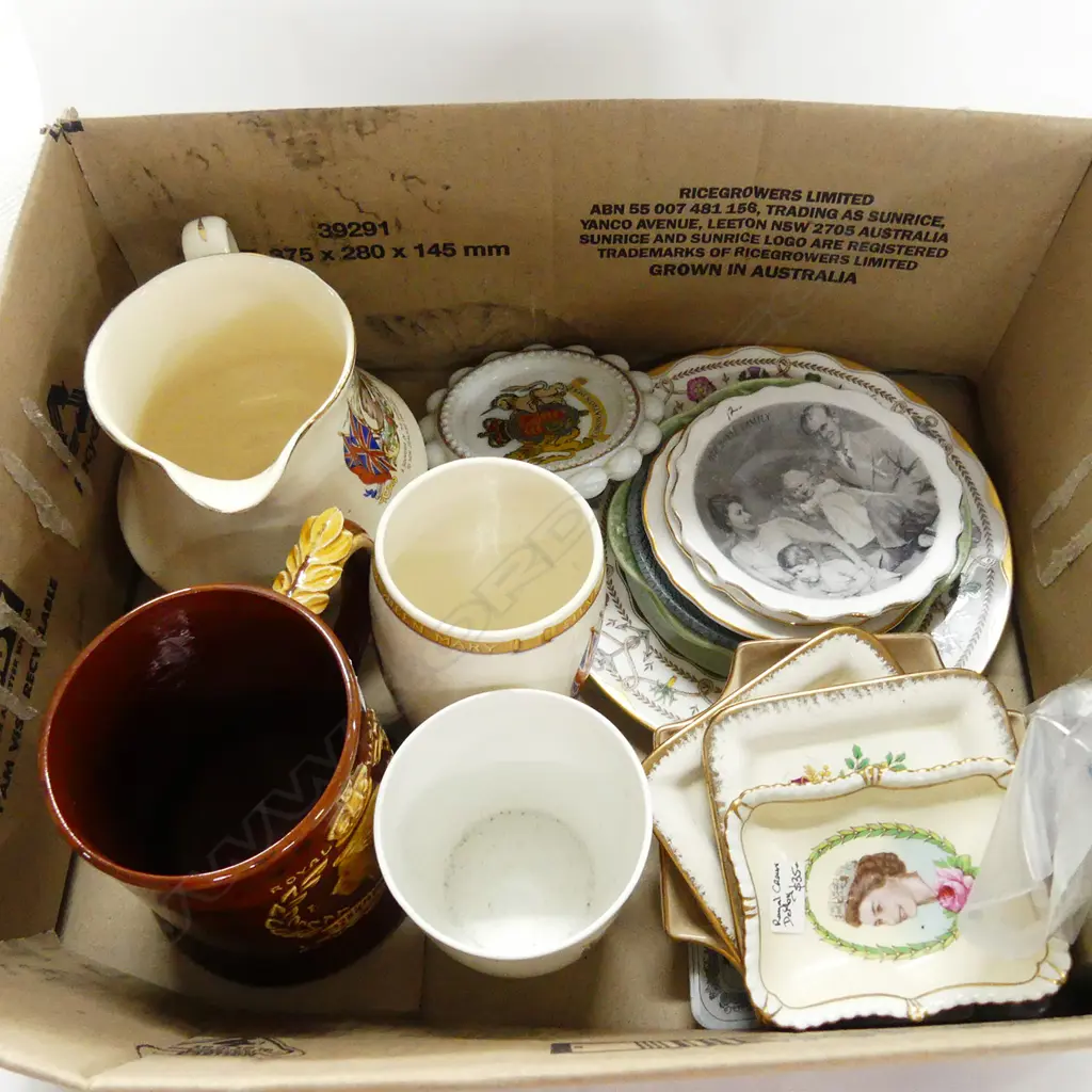 BOX 17 VINTAGE ROYALITY PCES: DISHES, TANKARDS.. Image 1++