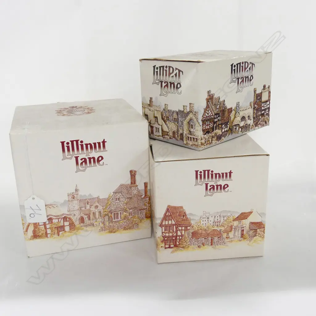 3 BOXED LILLIPUT LANE HOUSES Image 1++