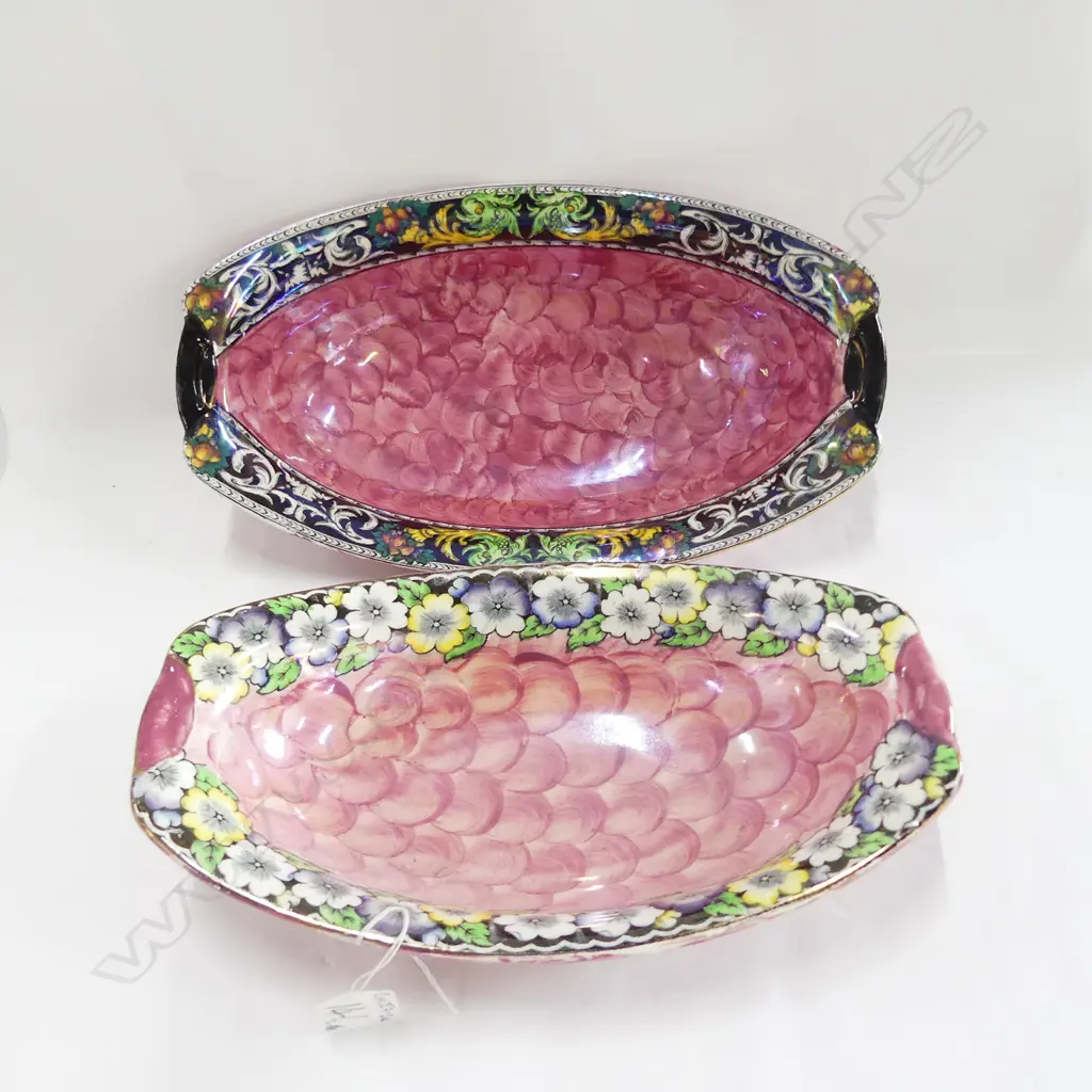2 MALING OBLONG DISHES PINK SCALE GROUND Image 1++