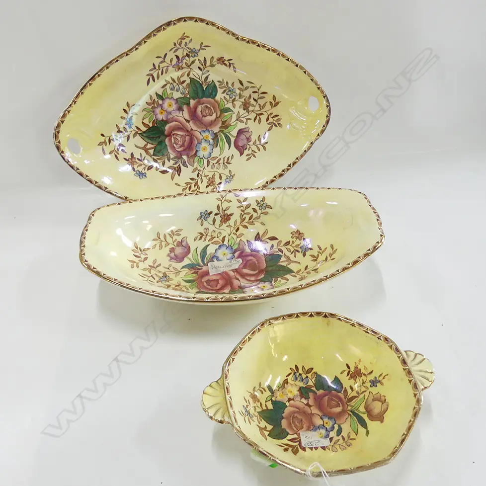 3 MALING YELLOW LUSTRE DISHES Image 1++