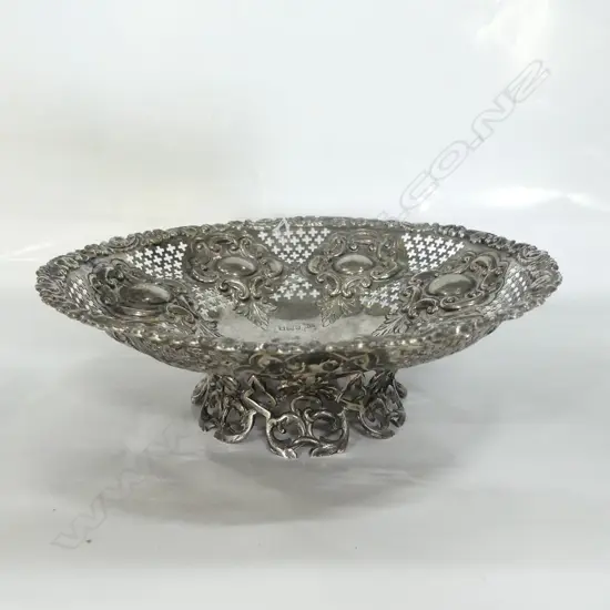 EDW SILVER PIERCED RAISED DISH 297GMS