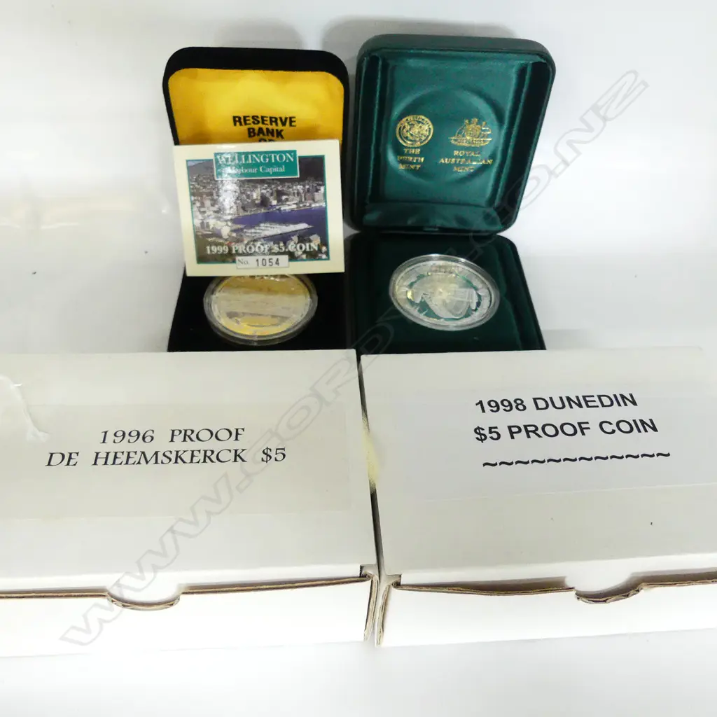FOUR BOXED 5$ SILVER COINS Image 1++