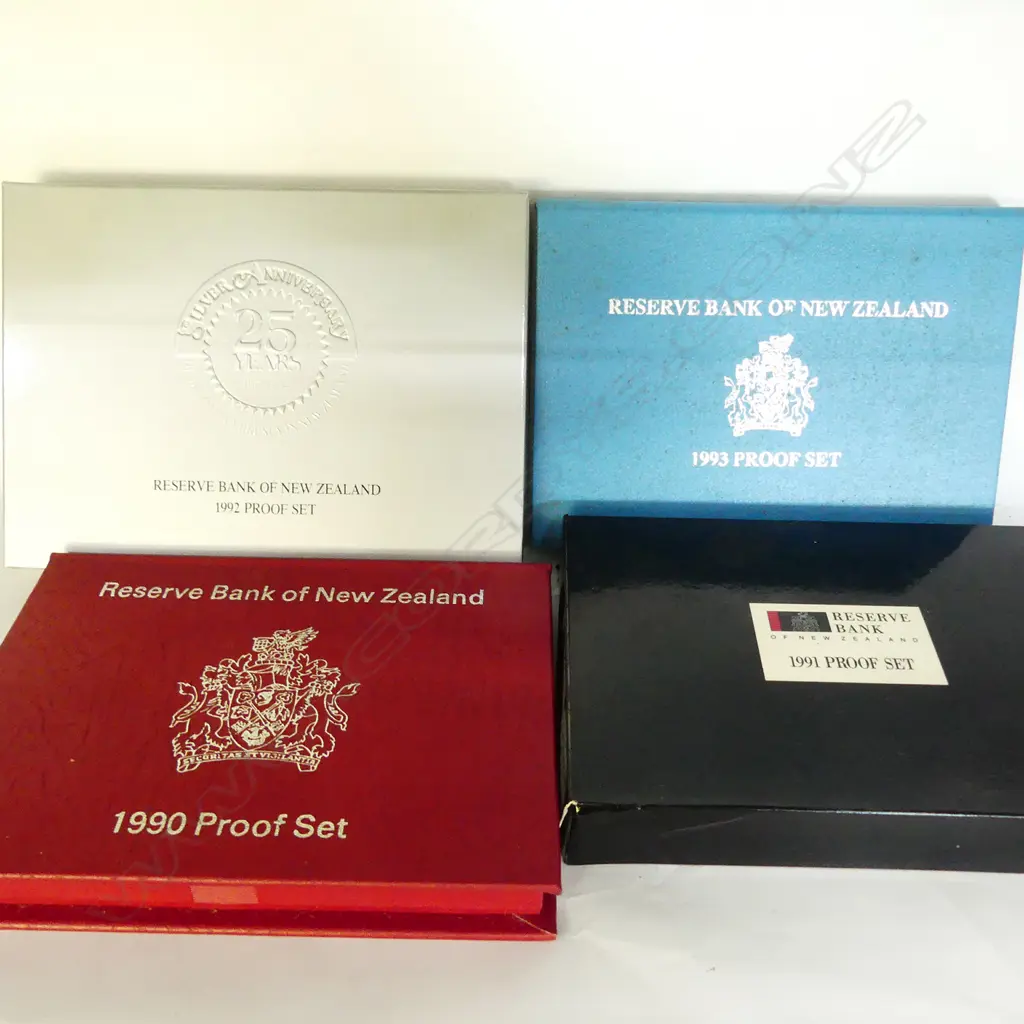 4 NZ COIN PROOF SETS '90-'93 Image 1++