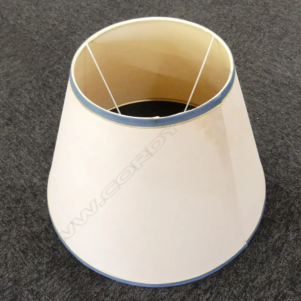 LLADRO TABLE LAMP - REPAIRED  Image 1++