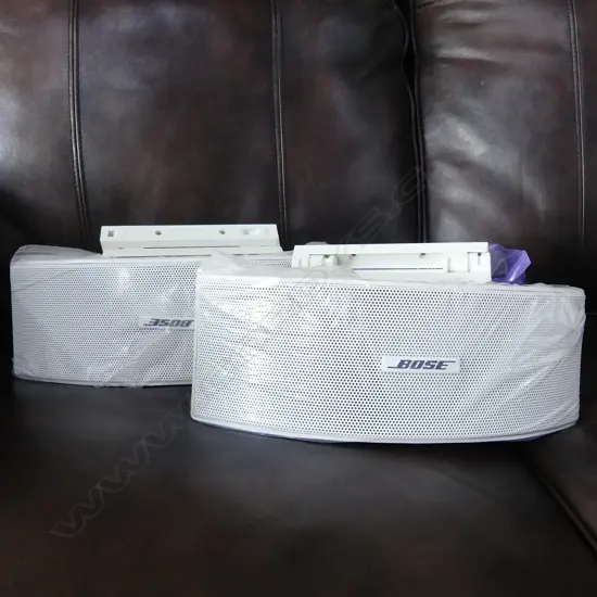 PAIR  OF WHITE BOSE OUTDOOR SPEAKERS