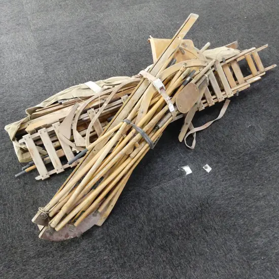 VINTAGE COLLAPSIBLE CANOE?