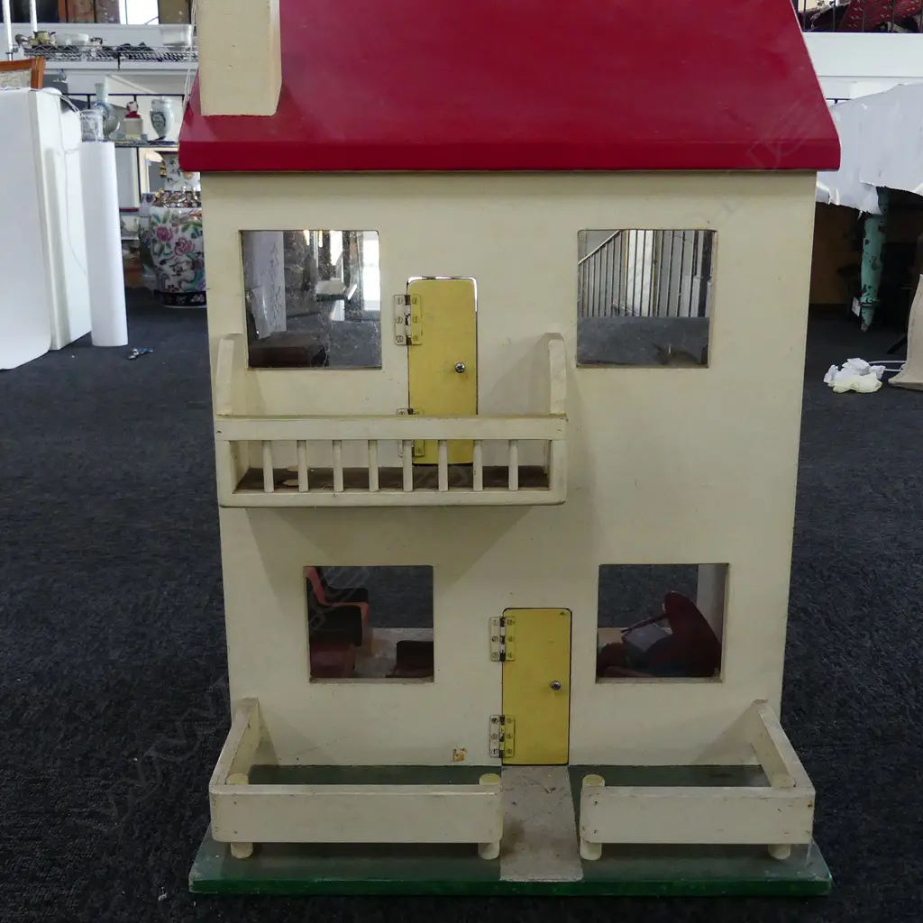 VINTAGE 2 STORY DOLLS HOUSE & CONTENTS Image 1++