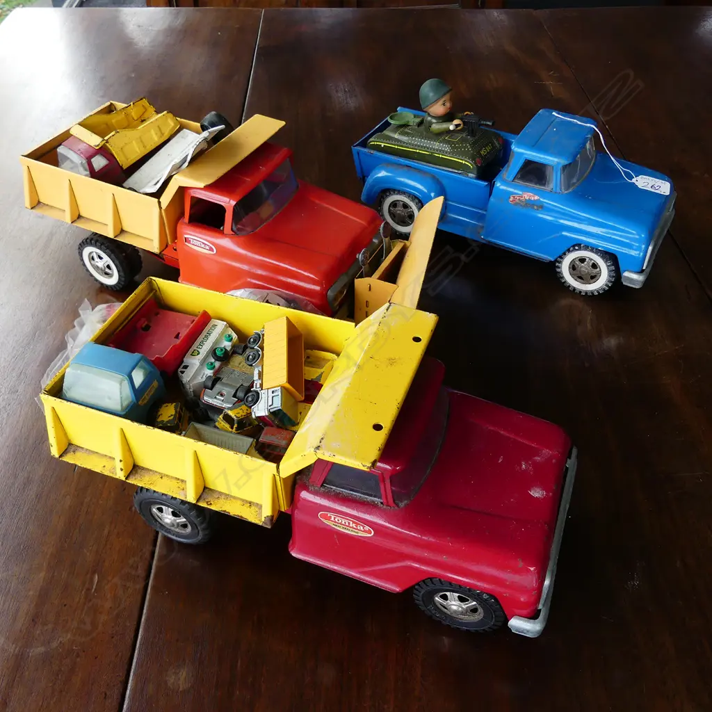 3 TONKA PICK-UPS W/ CONTENTS  Image 1++