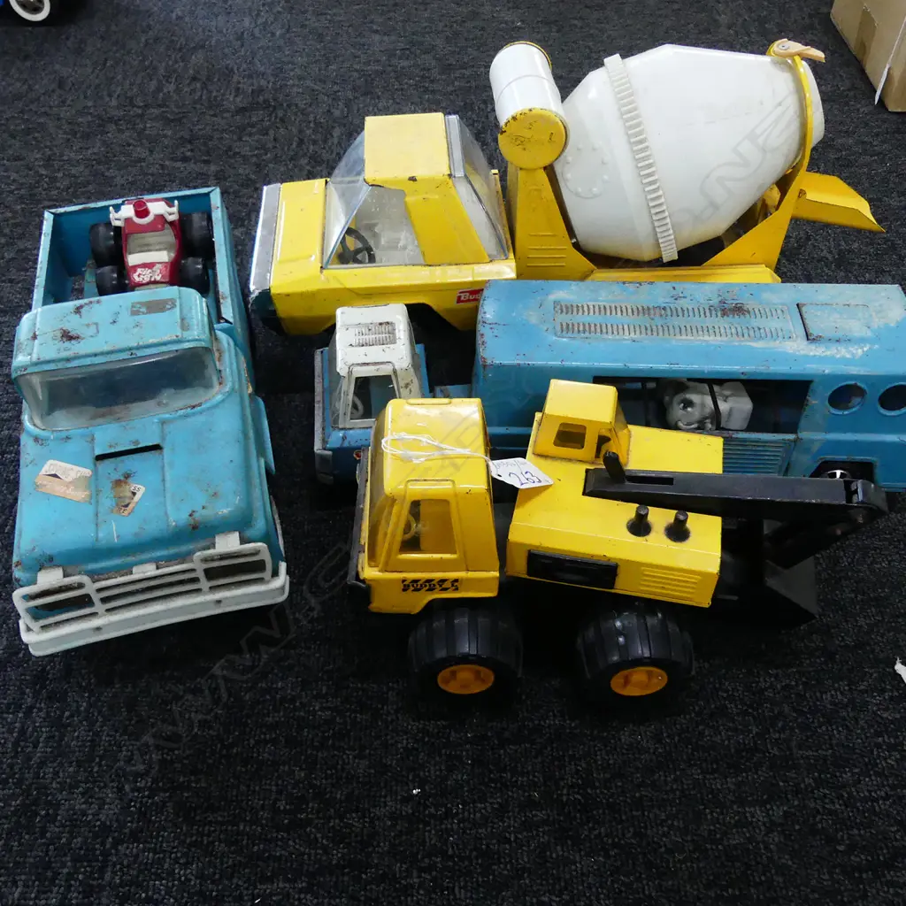 FOUR 'BUDDY L' TIN VEHICLE MODELS  Image 1++