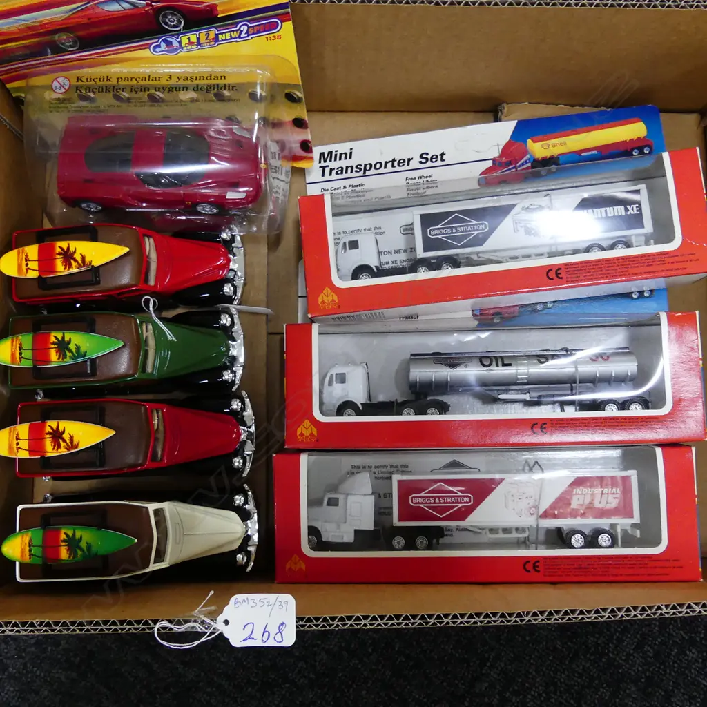 BOX OF BOXED MODEL CARS, TRUCKS ETC Image 1++
