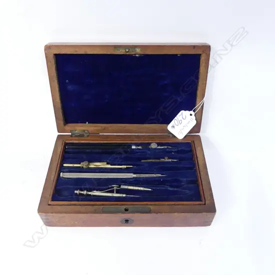 19THC MAHOG CASED DRAUGHTING SET