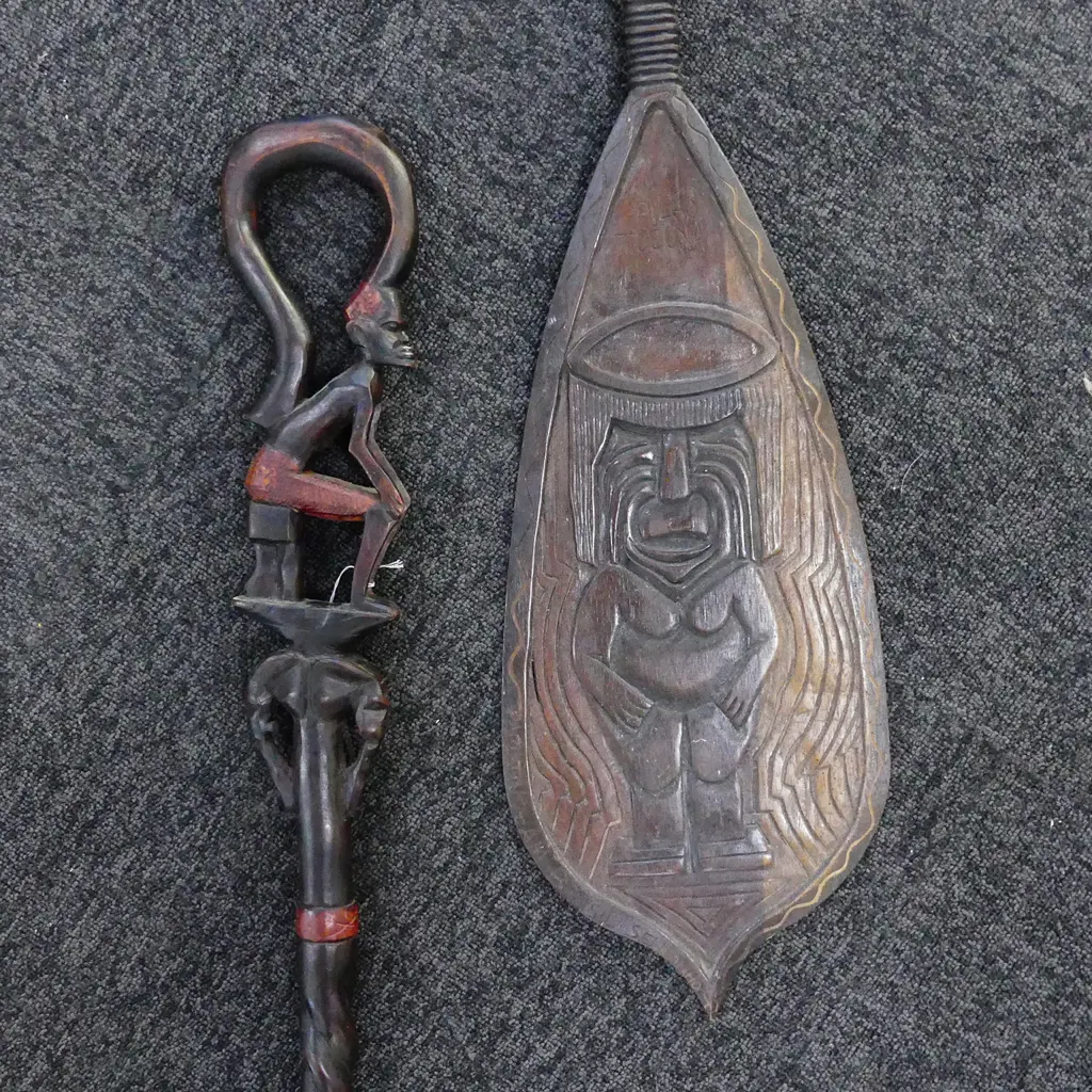 CARVED AFRICAN WALKING STICK & TRIBAL PADDLE A.F Image 1++