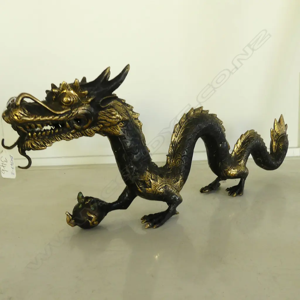 BRASS DRAGON SCULPTURE HOLDING MYSTIC PEARL Image 1++