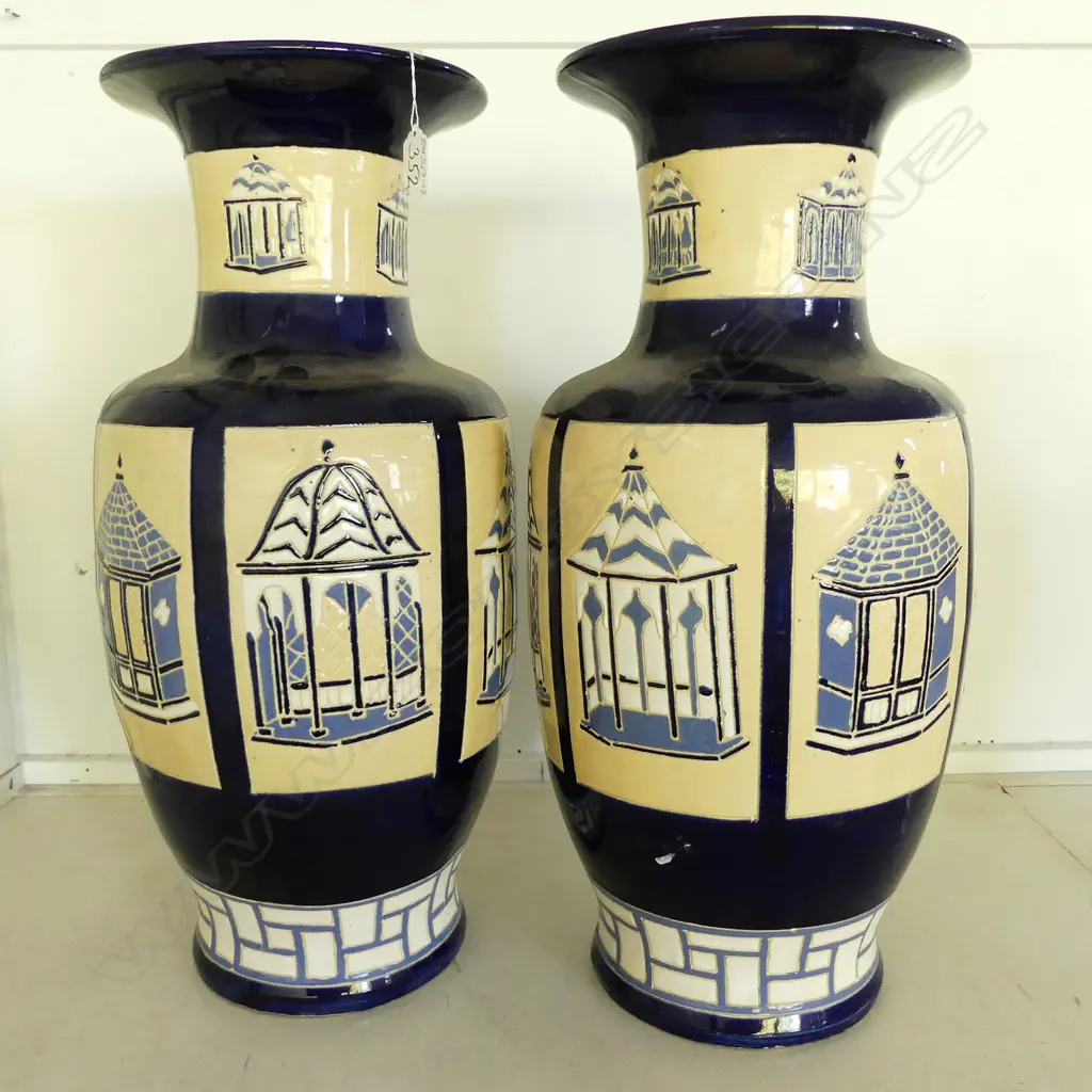 PR LGE CHINESE POTTERY VASES TAN & BLUE Image 1++