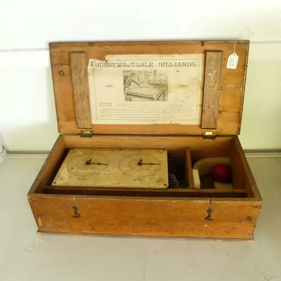 EARLY 20THC 'TABLE BILLIARDS' BOXED SET
