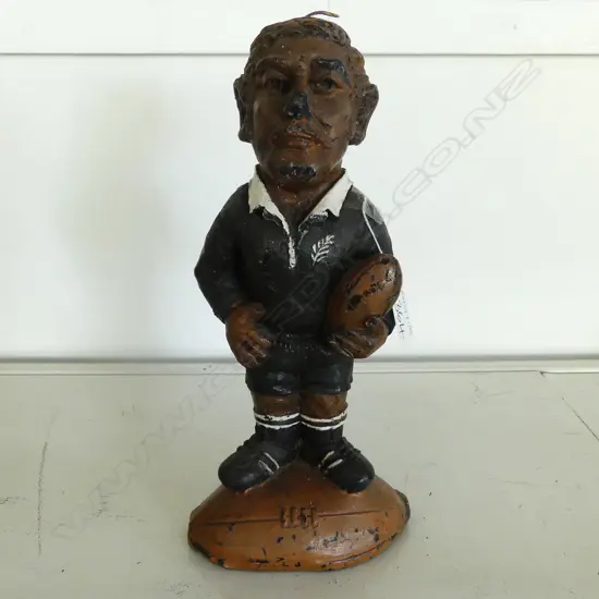 VINTAGE 'PABLO CANDLES' ALL BLACK CANDLE UNUSED