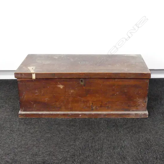 OLD COLONIAL RIMU TRUNK TRUNK