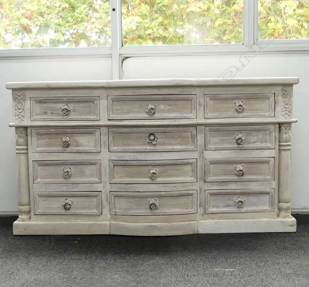 LIME WASHED CHEST OF DRAWERS Image 1++