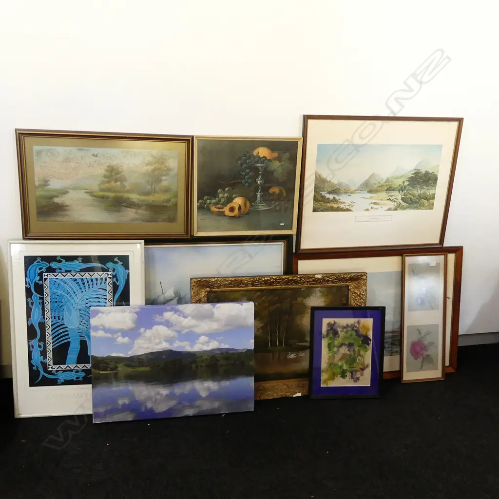 10 VARIOUS PRINTS/ARTWORKS Image 1++