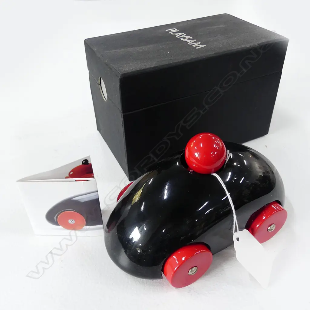 PLAYSAM SCANDINAVIAN DESIGN TOY CAR (IN ORIG BOX) Image 1++