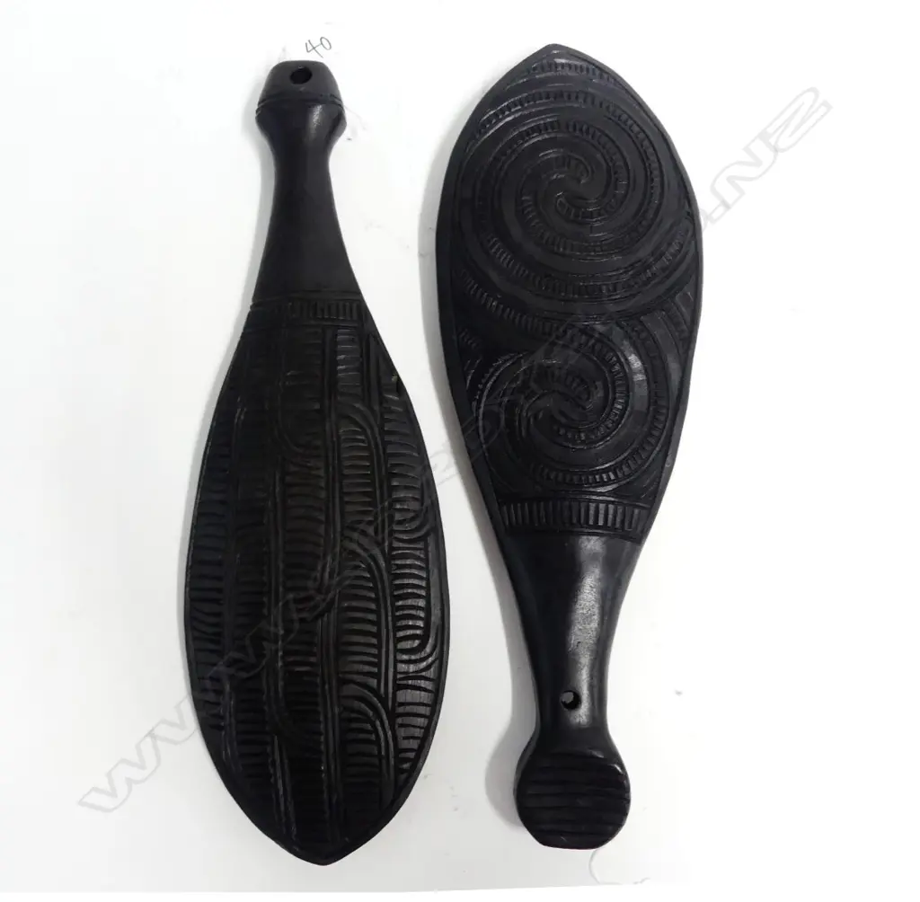 TWO MODERN CARVED WOODEN  MAORI PATU, L. 400MM Image 1++
