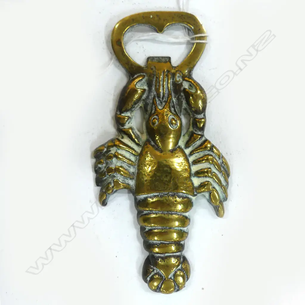 BRASS LOBSTER BOTTLE OPENER, L. 115MM Image 1++