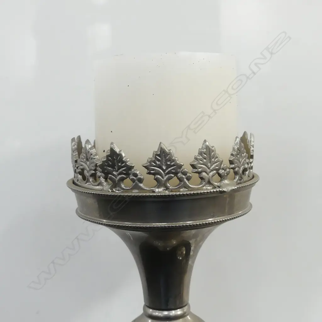 PR TALL METAL CANDLEHOLDERS, H. 570MM (EXCL. CANDLES) Image 1++