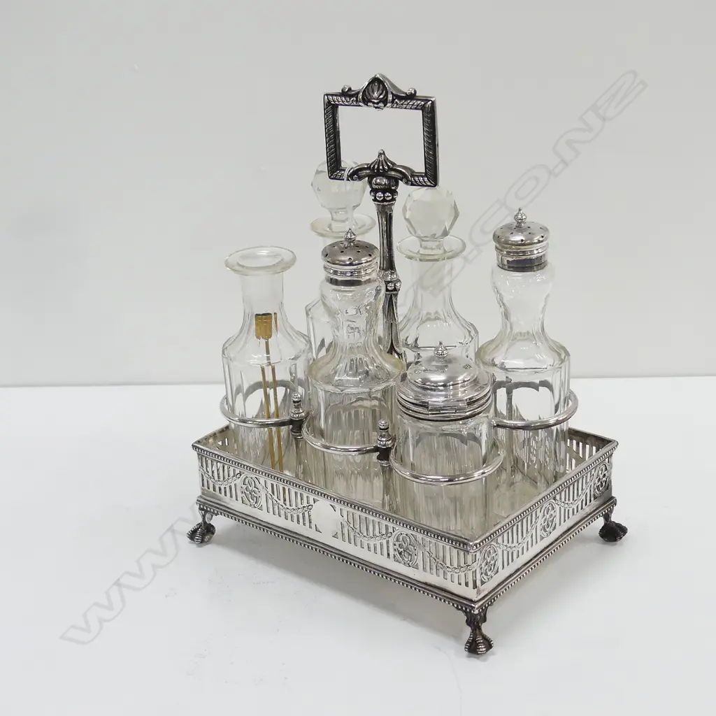 C1900S 6 PC EP CONDIMENT SET; CUT CRYSTAL STOPPERS H. 250MM Image 1++