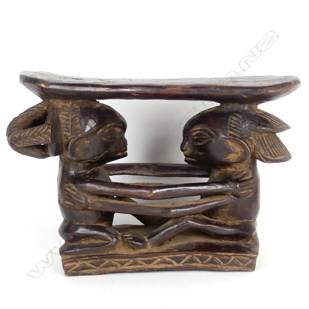 AN AFRICAN LUBA-KASAI HEADREST H.190MM L 290MM Image 1++