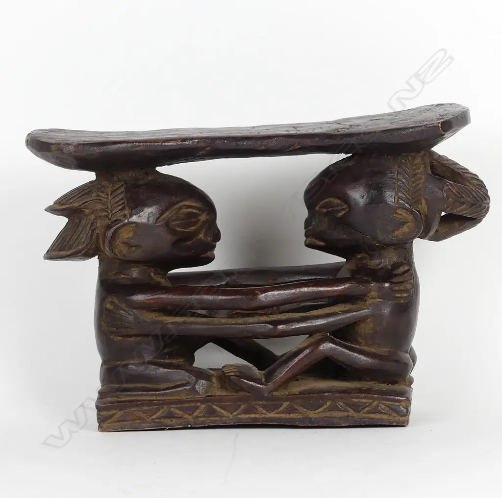 AN AFRICAN LUBA-KASAI HEADREST H.190MM L 290MM Image 1++