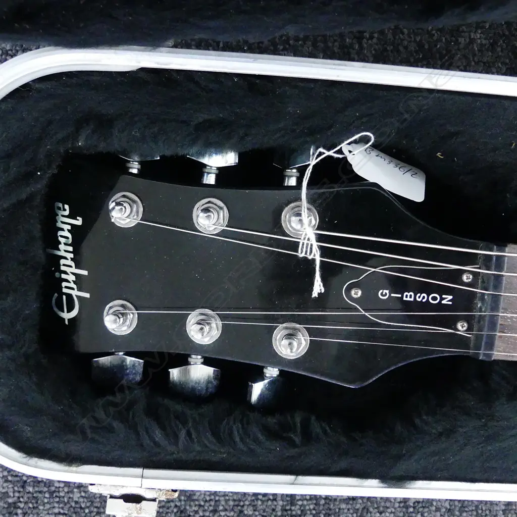 EPIPHONE GIBSON ELECTRIC GUITAR WITH HARD CASE Image 1++