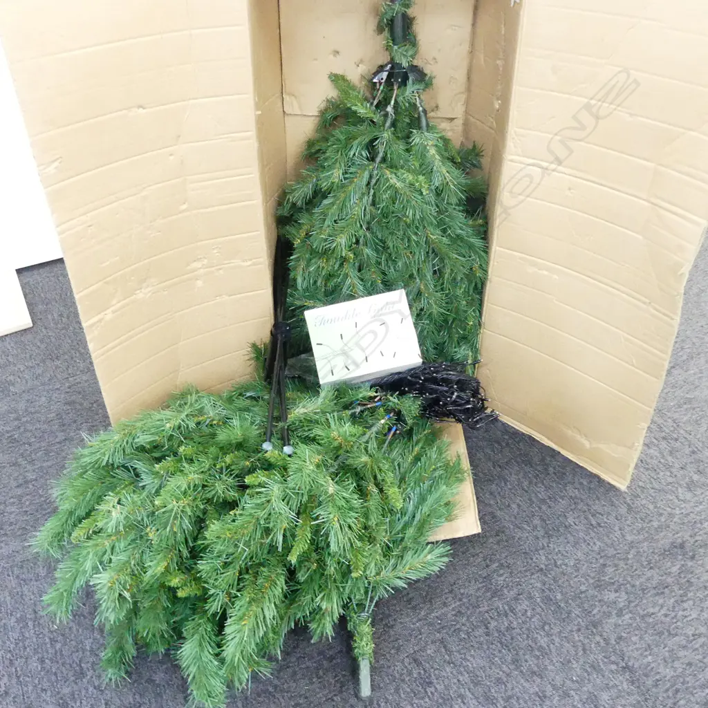 LGE BOXED CHRISTMAS TREE, 107X38X28 COLOUR NATURAL; WITH FAIRY LIGHTS AND A STAND Image 1++