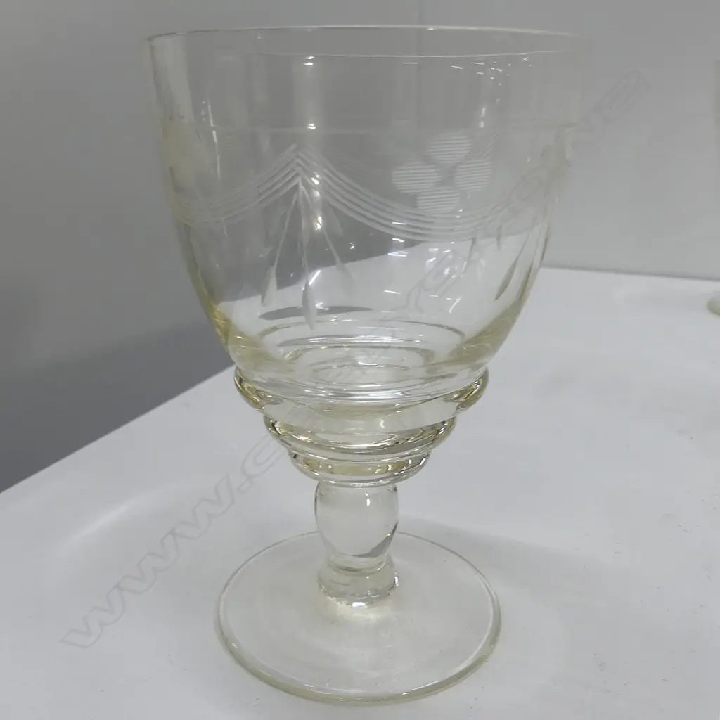BOX LOT ASST PART CRYSTAL GLASSES; SHERRY & WINE Image 1++
