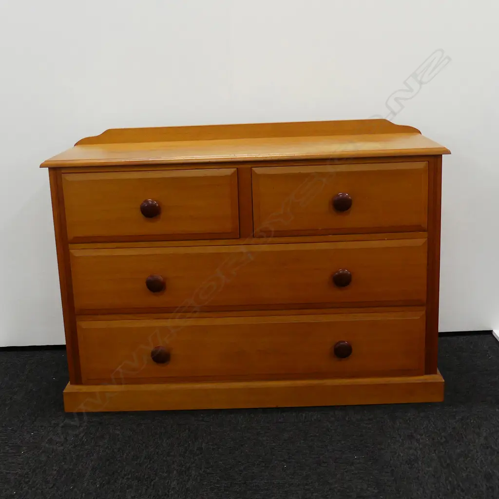 A colonial style kauri chest of drawers Image 1++